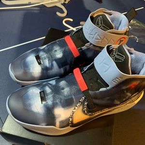 Kobe ad nxt ff size 11 men